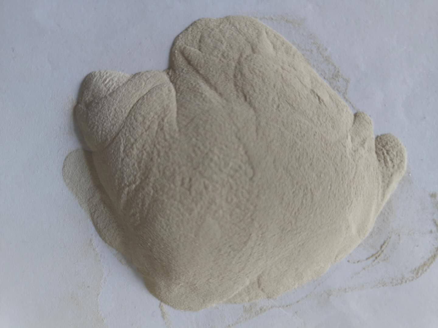 镀银玻璃微珠|实心玻璃微珠